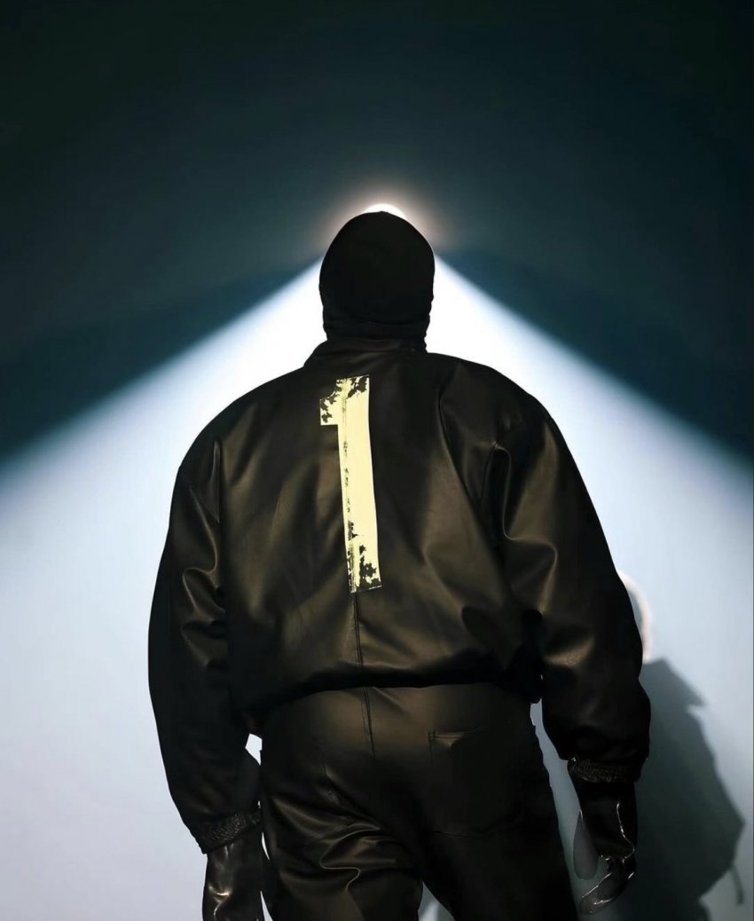 kanye-20250818-000637-004.jpeg